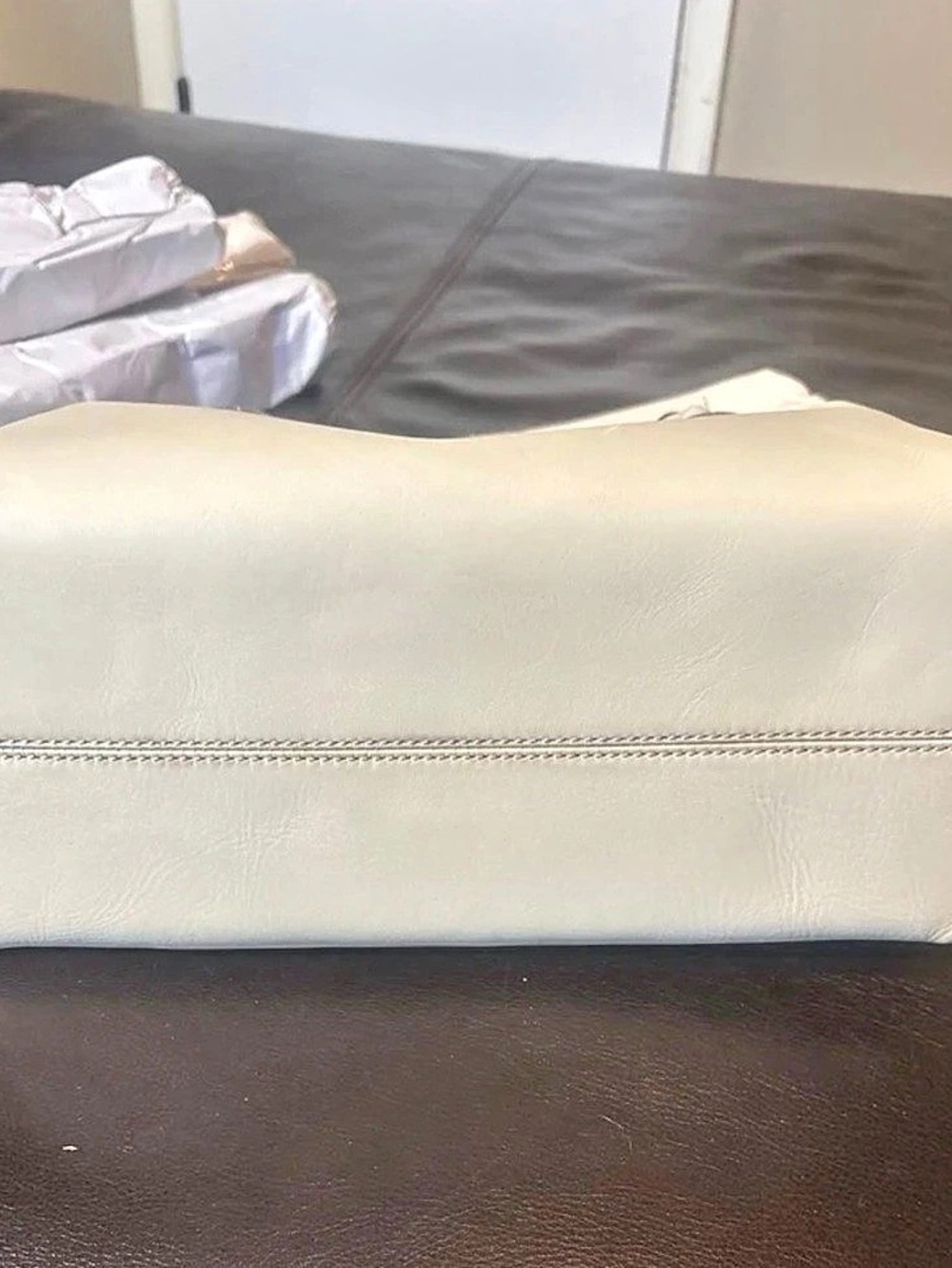FRYE Cheyenne Small Satchel Cream Shoulder Bag NWT - Picture 4 of 5